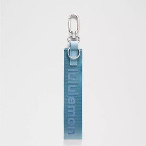 Lululemon Never Lost Keychain- Seafoam/Beach Ball Blue/Silver